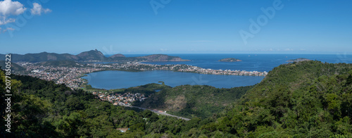 Photos Stunning view of Rio de Janeiro from the City Park forest in Niterói, with Guanabara Bay, Sugarloaf Mountain, Pedra da Gávea and Corcovado in the background
