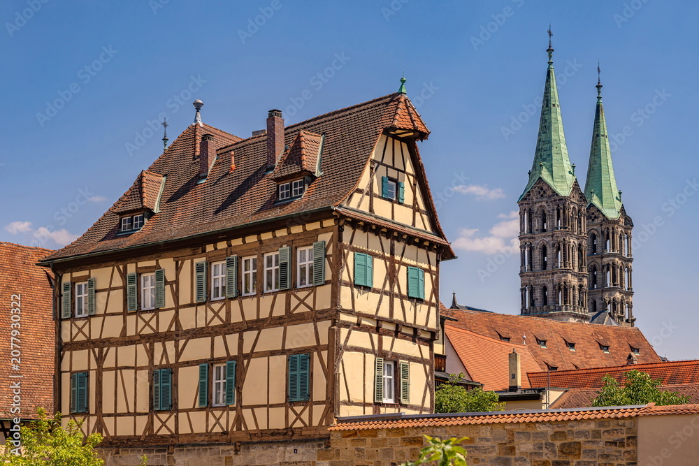 Fototapeta premium Bamberg - Von der Karolinenstraße zum Dom