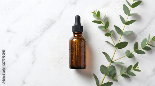 Amber Serum Dropper Bottle with Eucalyptus