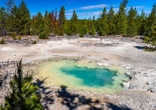 Bilde på lerret Scenic hot spring at Norris Geyser Basin
