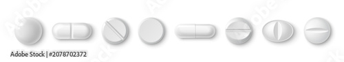 Foto Realistic 3D pills and tablets isolated on background