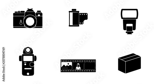 Obraz na plátně Vintage Camera Icons Set, Retro Photography Equipment Vector Graphics, Film Roll