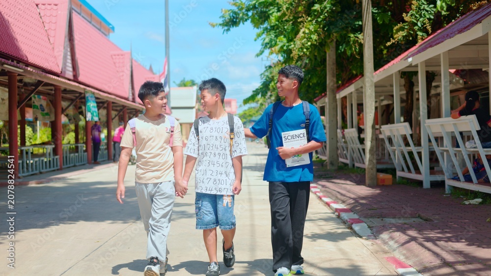 Fototapeta premium Asian Students Meeting on First Day of School