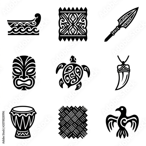 Fotografía Collection of Polynesian cultural symbols and artifacts.