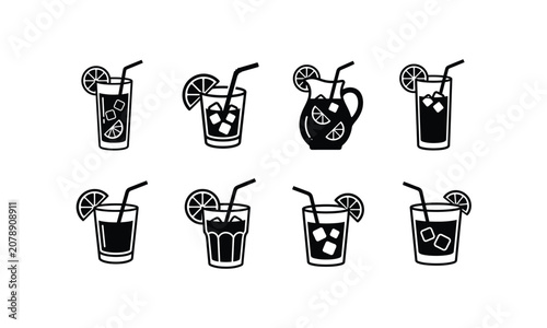 Tableau sur toile Lemonade drink with straw and ice, refreshing beverage set.
