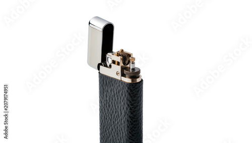 Fotografía Isolated elegant refillable cigarette lighter with open chrome cap and detailed