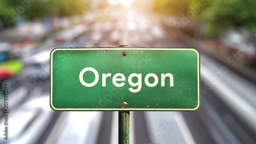 Green highway road signs for the USA, indicating official state border crossings. Welcome to United states of America