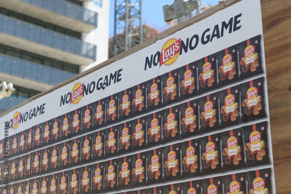 Obraz premium street posters in Toronto (Lay's Potato Chips)