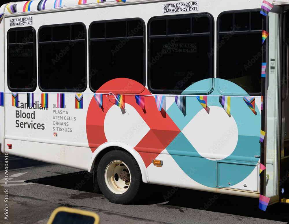 Obraz premium Canadian Blood Services branded mobile unit at Pride Day Parade 2026, Toronto