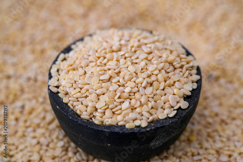 Photography White Urad Dal (Split Black Gram Without Skin) Close Up Photos