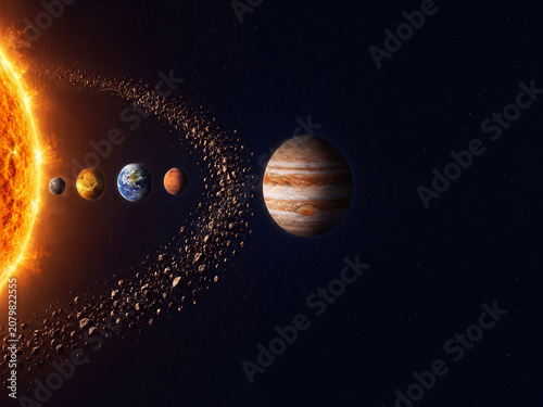 Solar System Planets Aligned Near Sun with Asteroid Belt
