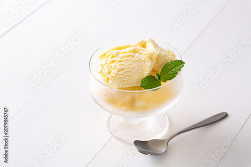 バニラアイスクリーム