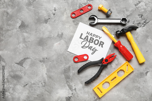 Toy construction tools and ...