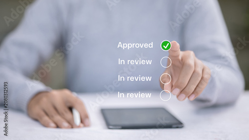 Foto Digital Approval Process with Approved Status Business Workflow Quality Assuranc