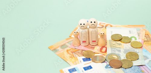 Fotografía Poverty and exhaustion for family, pension, basic income support, reform and hea