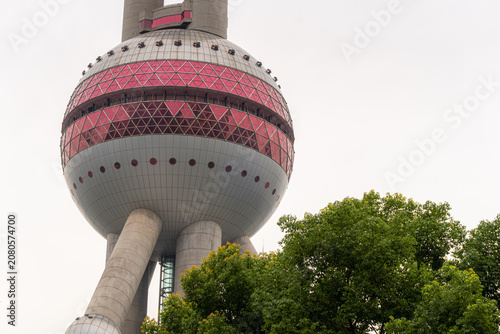 Bild auf Leinwand Close up on Oriental Pearl tower in Pudong, Shanghai, China