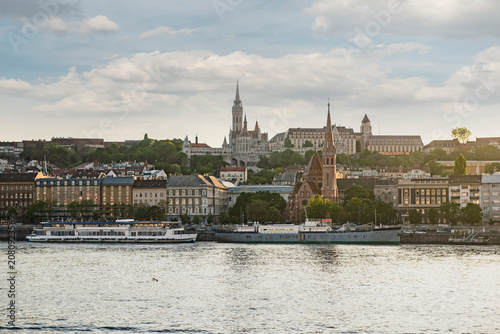 Bild auf Leinwand Scenic view of Buda Castle hill with St Matthias Church and Fisherman's Bastion
