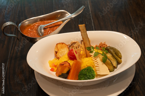 日比谷松本楼Grill & Garden Terrace　彩り野菜カレー	
