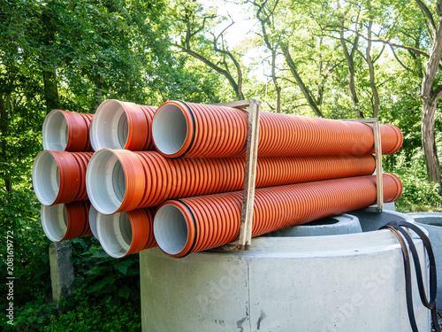 Plastic water pipes. Repair of water pipes.