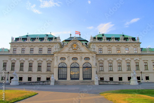 Obraz na plátně Schonbrunn Palace is the summer residence of Austrian emperors of Habsburg dynas