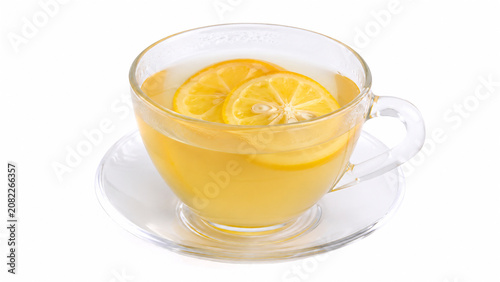 透明なガラスカップに注がれた暖かいゆず茶と黄色いゆずのスライスを白背景で表現した飲み物素材 generative ai