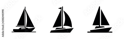 Cuadro en lienzo Three black sailboat icons on white background