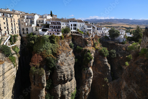фотографія A glimpse of the beautifully situated city of Ronda in Andalusia, Spain, perched