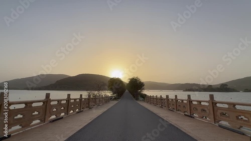 4K Nanbeihu Lake Bridge Road Sunset Landscape