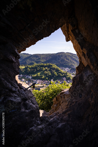 Obraz na plátně Teufelsloch Rock Opening View Altenahr Village Ahrtal Cave Framed Landscape Rhin