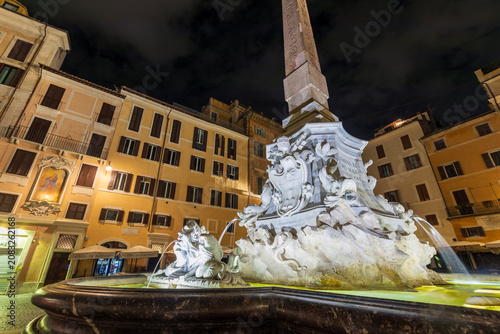 il Pantheon a Roma. Fondato nel 27 a.C. da Marco Vispanio Agrippa, genero di Augusto