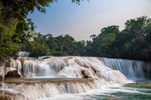 Tableau sur toile Agua Azul Waterfalls Landscape in Chiapas Mexico