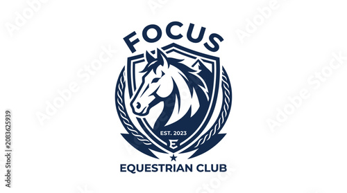 Foto Horse head crest logo for an equestrian sports club.