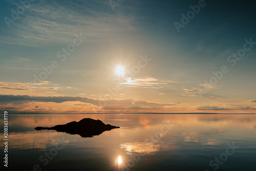 Photography Beautiful scenic view of Sweden landscape with traditional red houses