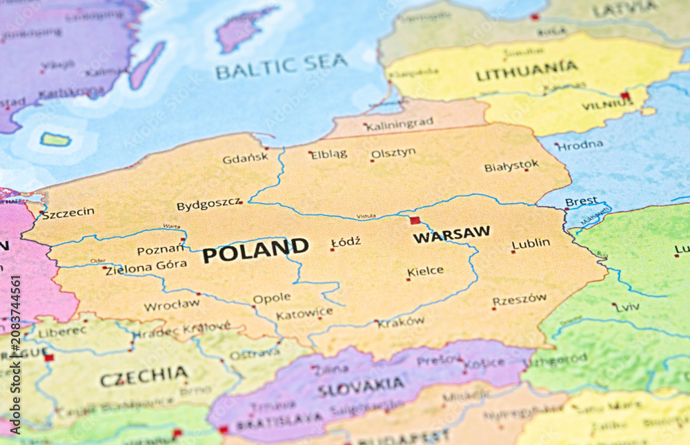 Naklejka premium Detailed map of Poland showing major cities and neighboring countries