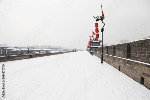 Bild auf Leinwand Snowscape of Xi'an City Wall