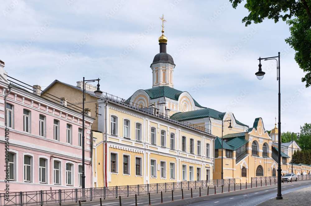Obraz premium Holy Trinity Monastery on Bolshaya Sovetskaya Street in Smolensk, Russia