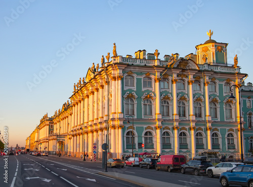 Billede på lærred The Winter Palace in Saint Petersburg, Russia, which served as the official residence of the Russian emperors an now houses the State Hermitage Museum, Saint Petersburg, Russia