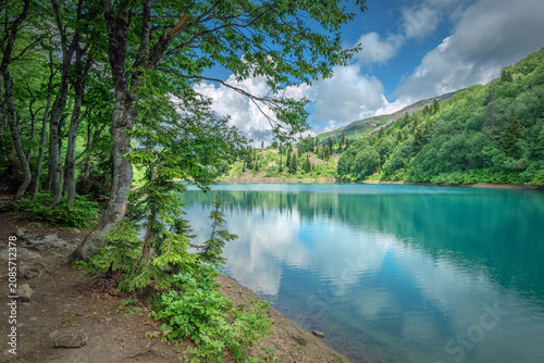фотографія The emerald water of the Green Lake in Didi Riketi lives up to its name