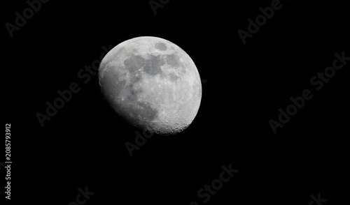 Tableau sur toile Detailed Lunar Surface in Night Sky