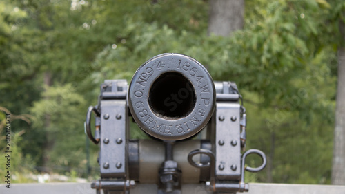 Fotografie old cannon on the hilltop