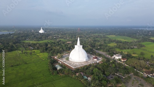 Ruwanwelisaya Stupa In Anuradhapura, Sri Lanka. 