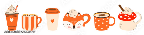 Foto Autumn pumpkin spice latte set with hand drawn cozy coffee cups, fox and fly agaric mugs, whipped cream, cinnamon and marshmallows