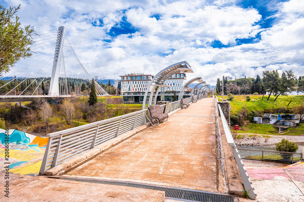Obraz premium Podgorica Millenium and Moscow bridges over Moraca river view