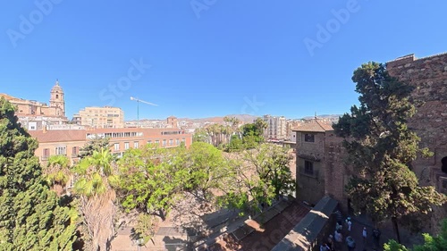 Paseando por el casco antiguo y catedral de Málaga, España