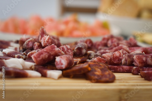 COMIDA DE APERTIVO Y PICOTEO CON AMIGOS