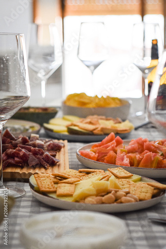 COMIDA DE APERTIVO Y PICOTEO CON AMIGOS