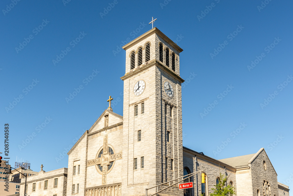 Fototapeta premium The Cathedral of St. Mary of the Assumption in Trenton, New Jersey, featuring striking Gothic Revival architecture and serving as the cathedral of the Diocese of Trenton.