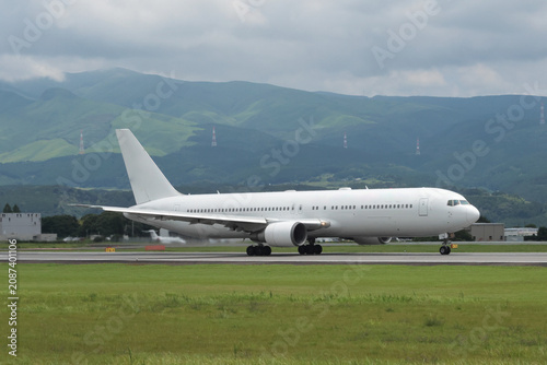 Engine Roars Across the Early Summer Runway