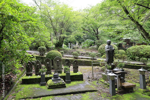 Quadro su tela A Japanese temple: a scene of the precincts of Negoro-ji Temple in Iwade City in