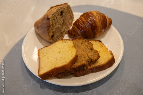 Tableau sur toile Breakfast Bread Platter